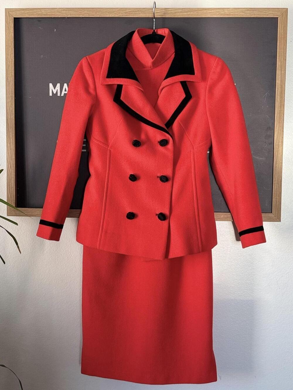 PAK FONG Hong Kong red wool tailored jacket dress set vintage XS small